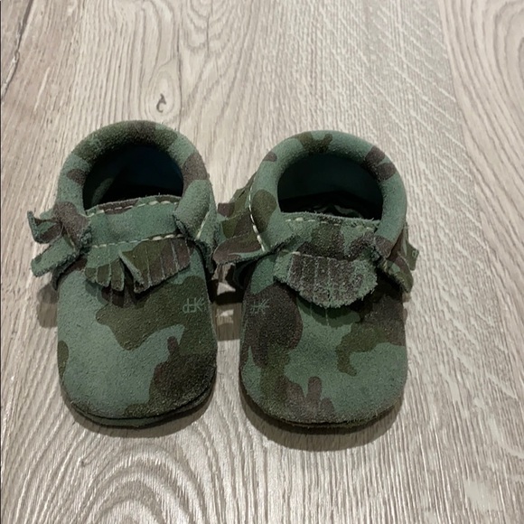 camo moccasins